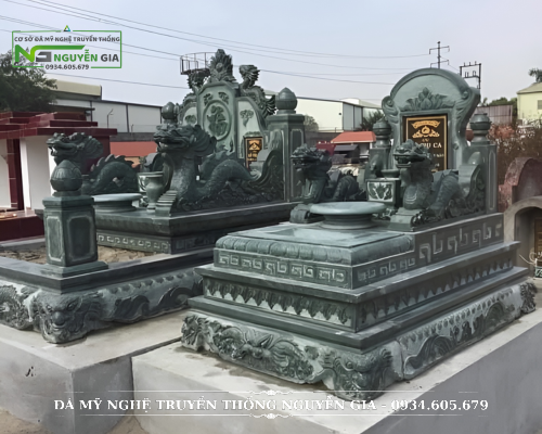 MỘ XANH RÊU