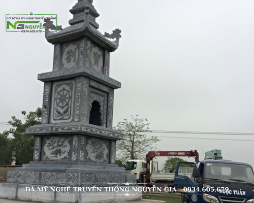 MỘ THÁP
