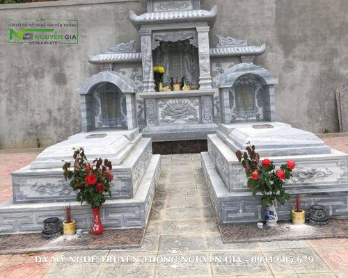 MỘ MÁI VÒM