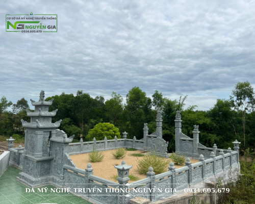 KHU LĂNG MỘ ĐÁ